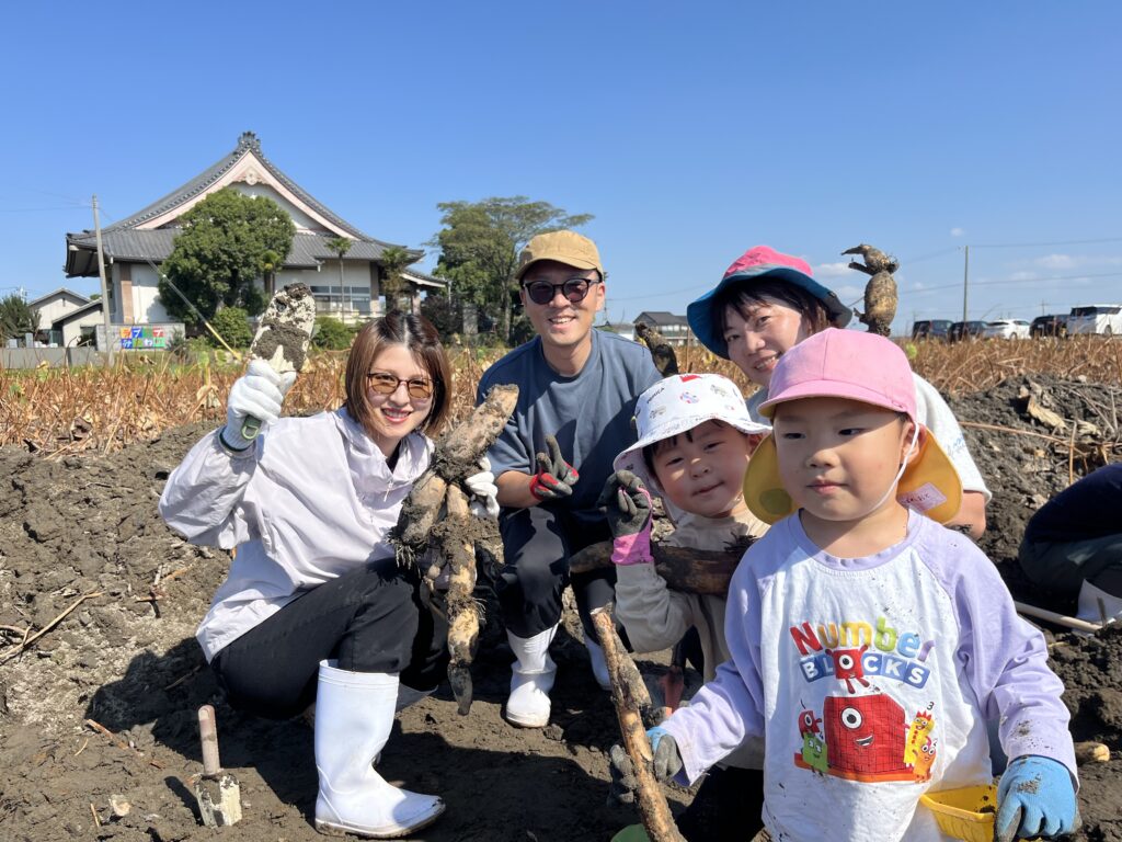 2026年10月18日　れんこん掘り体験